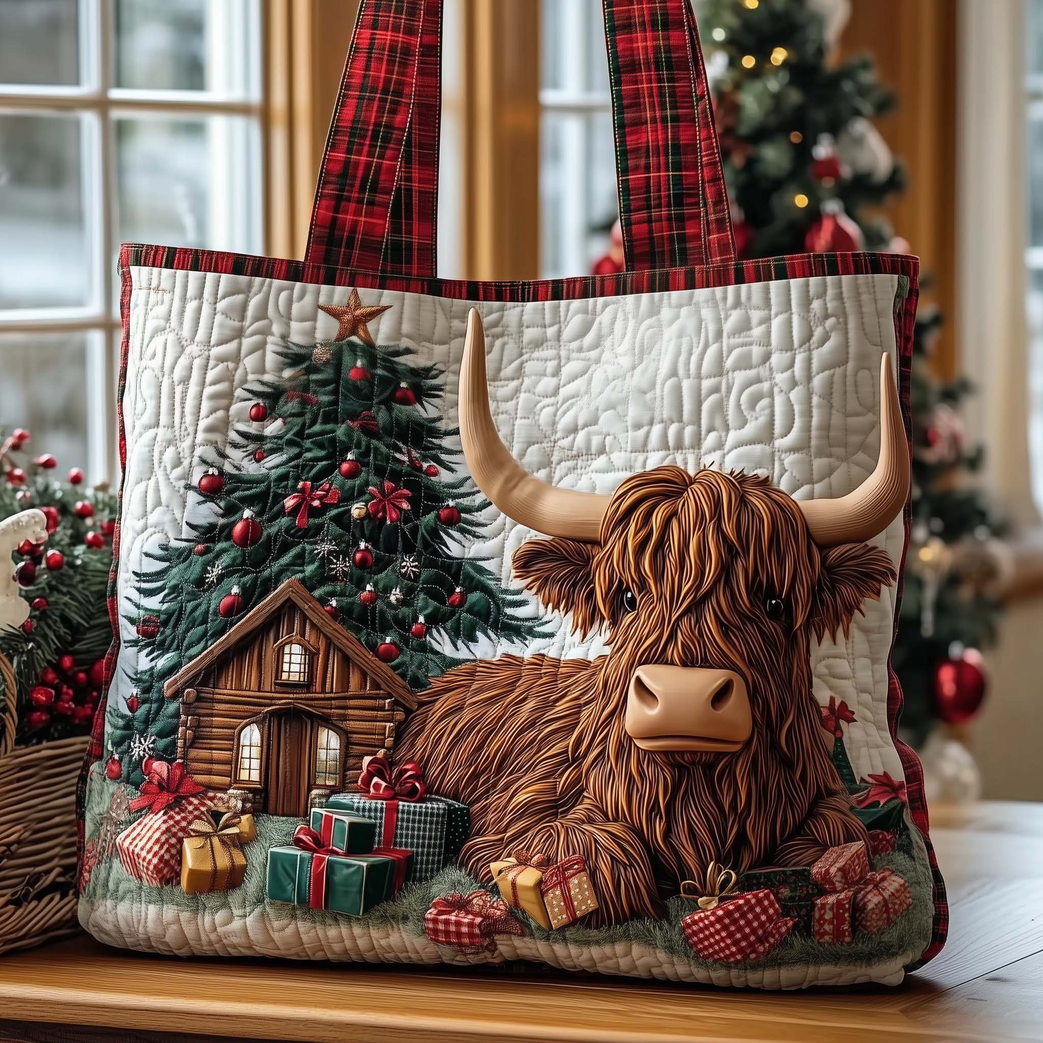 Highland Cow Quilted Tote Bag GFTOMA7553